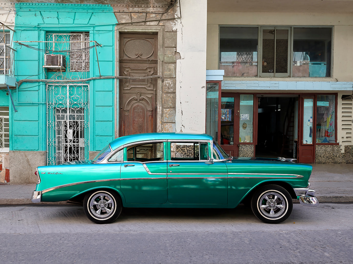 Vintage Verde Print