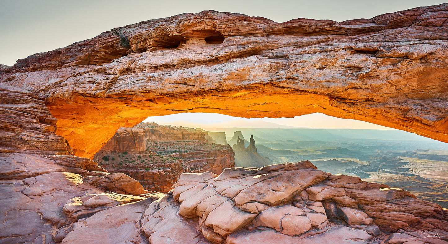 Sunrise at Mesa Arch